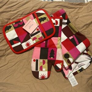 Kate Spade 3 piece Christmas kitchen set